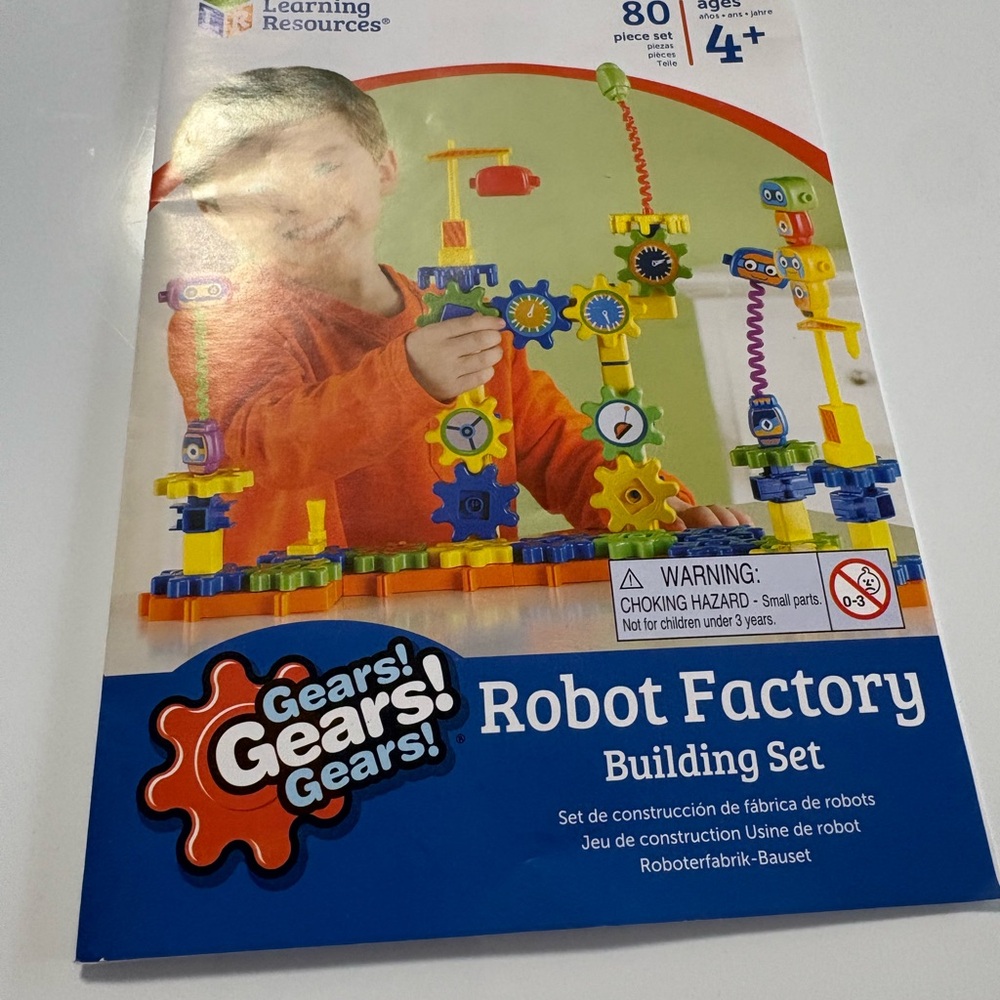 Learning Resources Robot Factory Building Set - missing 2 pieces - Picture 5 of 5
